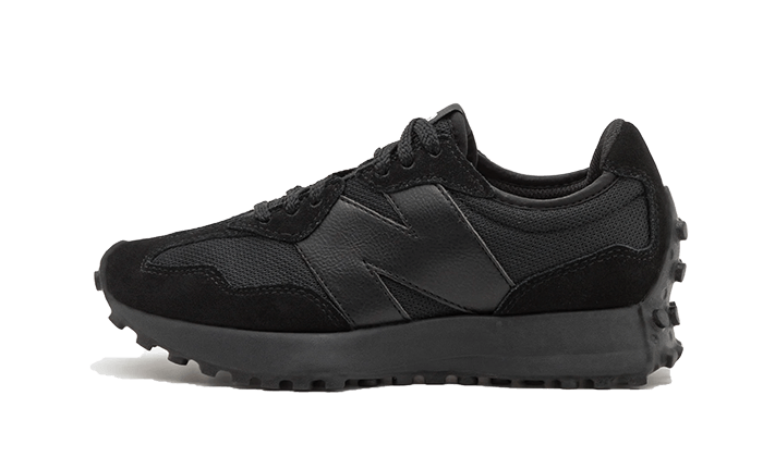 New balance 2025 black sneakers