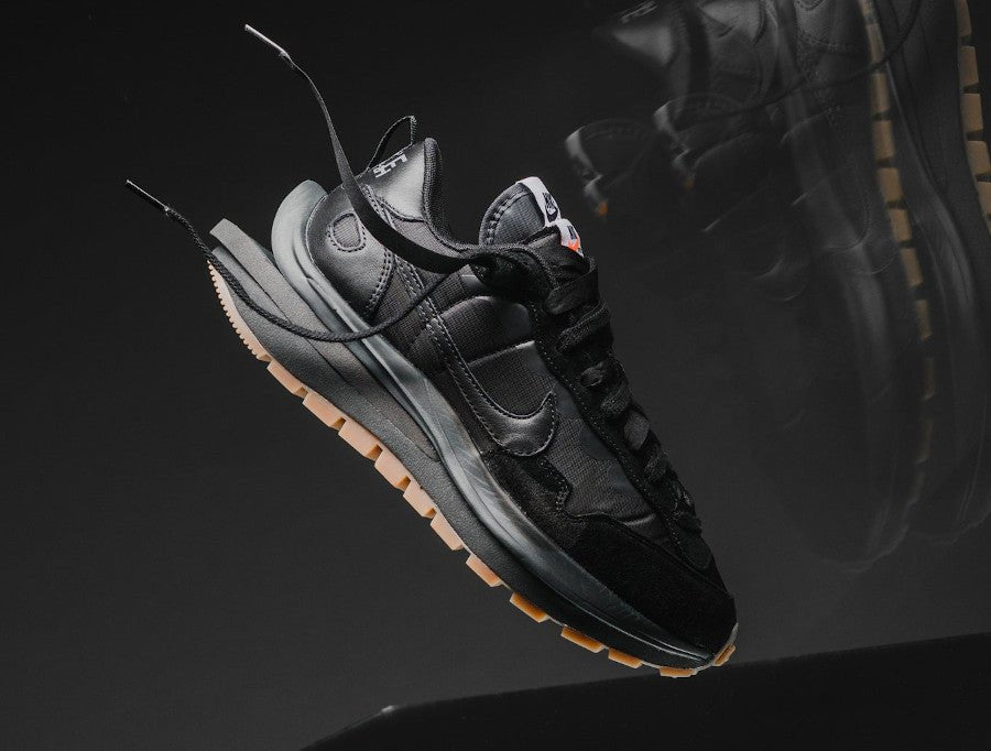 Chitose Abe x Nike x Sacai Vaporwaffle SP ‘Black Gum’ - Addict Sneakers