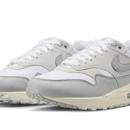 Nike Air Max 1 '87 Pure Platinum