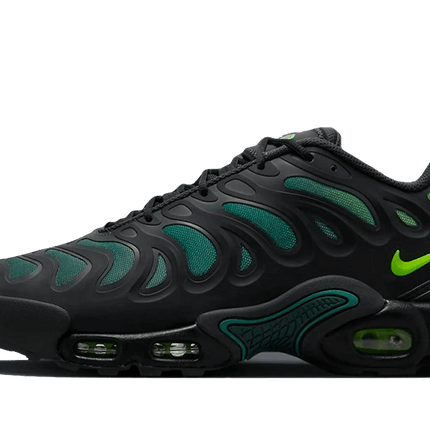 Nike Air Max Plus Drift Black Volt