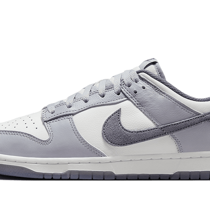 Nike Dunk Low SE Light Carbon