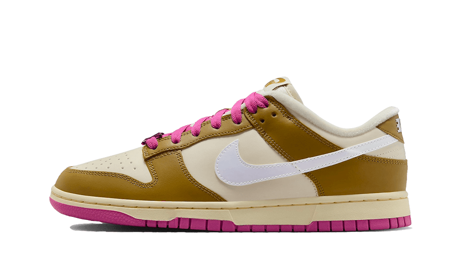 Nike Dunk Low SE Bronzine Pink