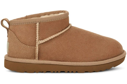 UGG Classic Ultra Mini Boot Sand (Kids)