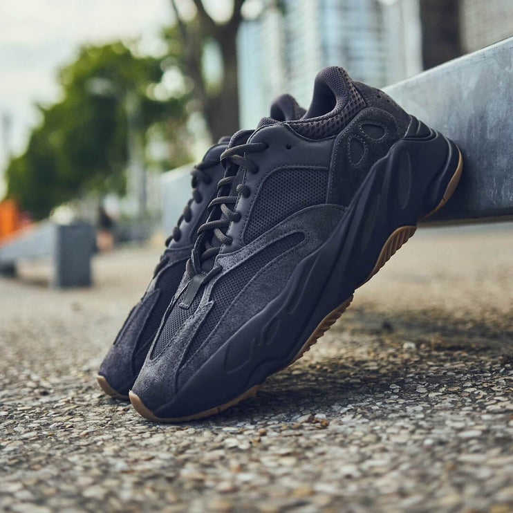 Adidas Yeezy 700 Utility Black