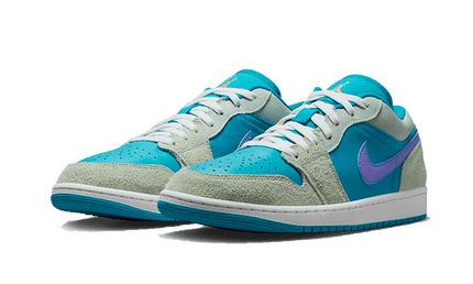 Air Jordan 1 Low SE Light Bone Aquatone