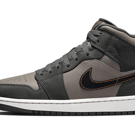 Air Jordan 1 Mid SE Night Stadium