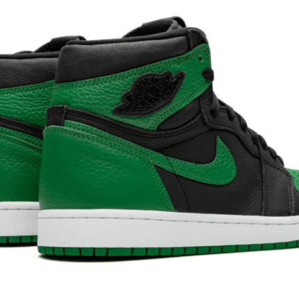 Air Jordan 1 Retro High OG Pine Green Black