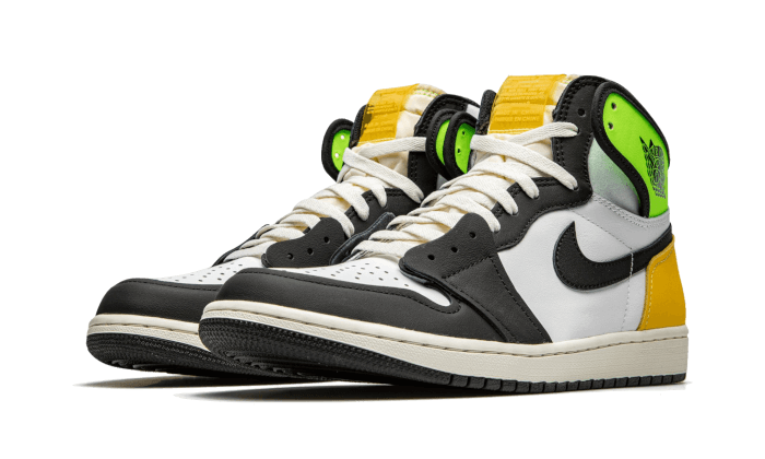 Air Jordan 1 Retro High OG Volt Gold