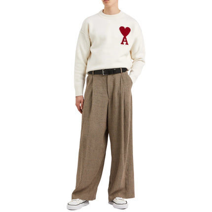 Model view of Ami Paris Red Ami De Coeur Logo-intarsia Off White Sweater UKS003016102SS22