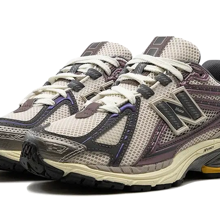 New Balance 1906R Licorice