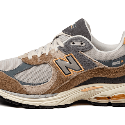 New Balance 2002R Mushroom Hazy Peach