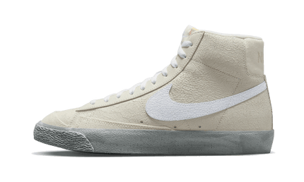 Nike Blazer Mid '77 EMB Summit White