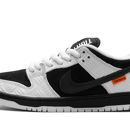 Nike SB Dunk Low TIGHTBOOTH