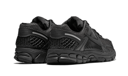 Nike Vomero 5 Triple Black