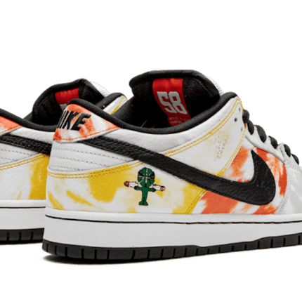 Nike SB Dunk Low Raygun Tie Dye Away