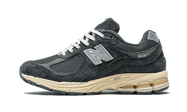 New Balance 2002R Black Dark Gray - Addict Sneakers New Balance 2002R Black Dark Gray - Addict Sneakers