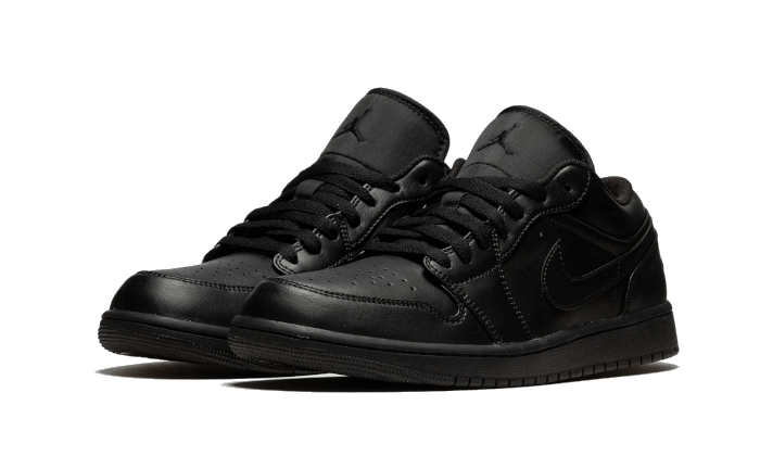 Air Jordan 1 Low Triple Black 2022