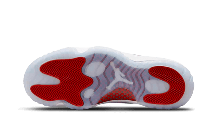 Air Jordan 11 Retro Cherry 2022