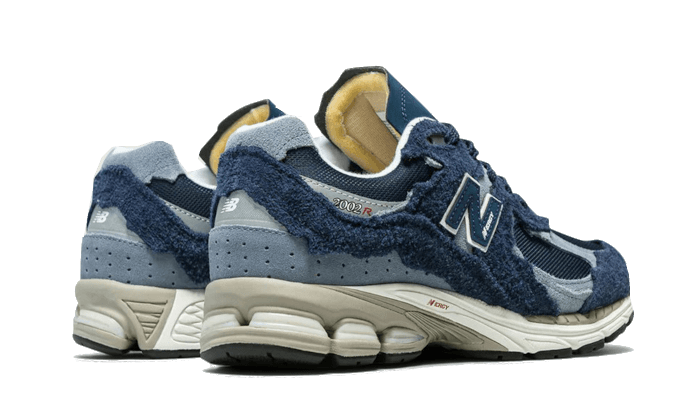 New Balance 2002R Protection Pack Navy | Addict Sneakers
