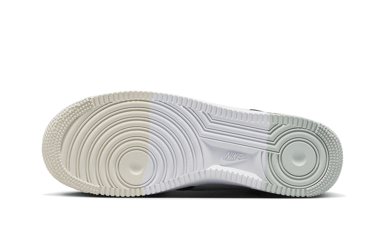 Nike Air Force 1 Low 07 LV8 Split Black Phantom Addict Sneakers