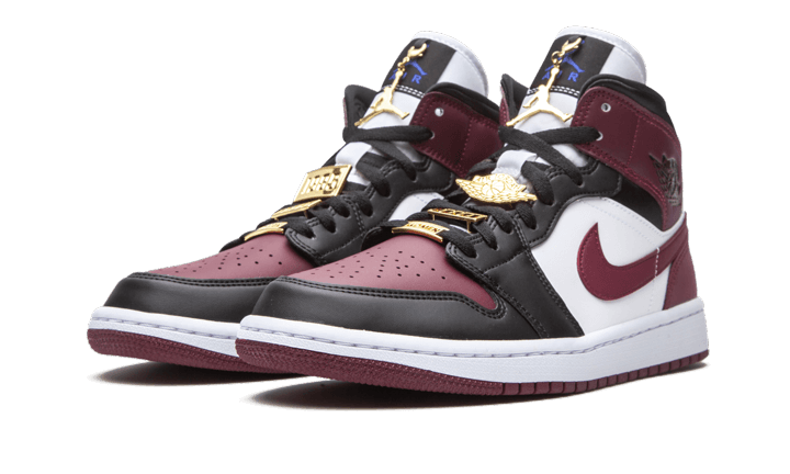 Air Jordan 1 Mid SE Black Dark Beetroot - CZ4385-016 | Addict Sneakers
