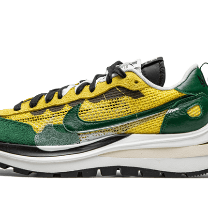 Nike Vaporwaffle Sacai Tour Yellow Stadium Green - CV1363-700 | Addict Sneakers