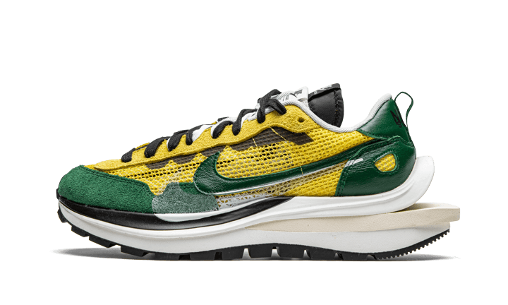Nike Vaporwaffle Sacai Tour Yellow Stadium Green - CV1363-700 | Addict Sneakers