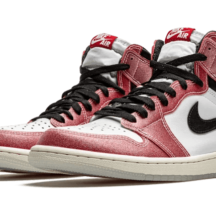 Air Jordan 1 Retro High Trophy Room Chicago Friends Family