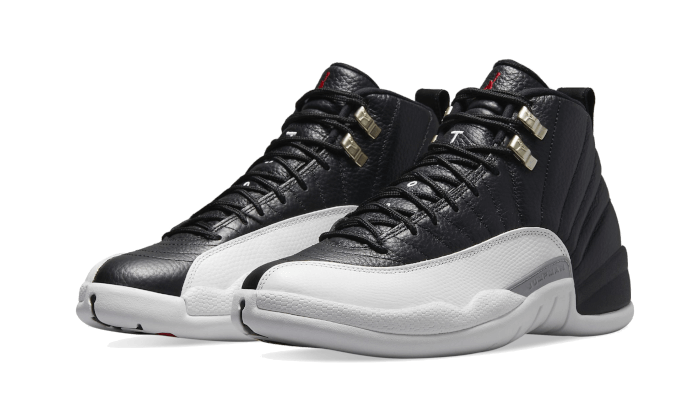 Air Jordan 12 Retro Playoffs 2022