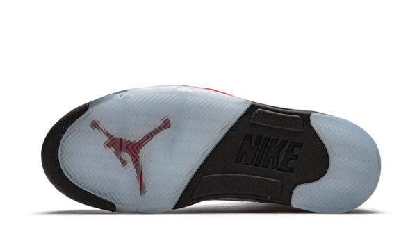 Air Jordan Fire Red Addict Sneakers