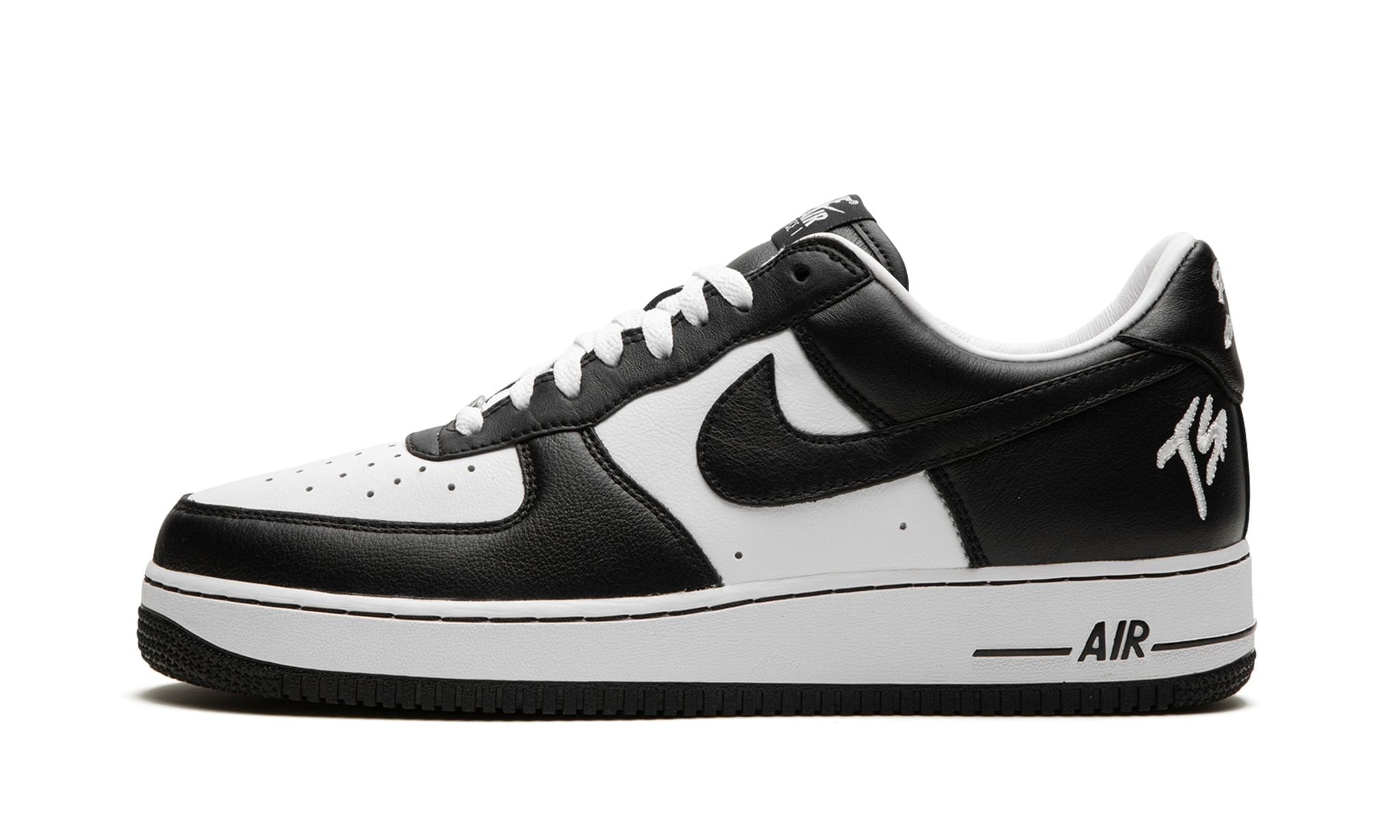 Nike Air Force 1 Low QS Terror Squad Black White - Addict Sneakers
