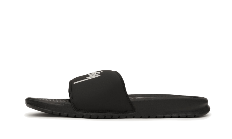Nike top benassi sneakers
