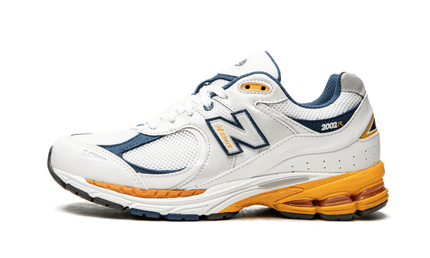 New Balance 2002R Bryant Giles | Addict Sneakers