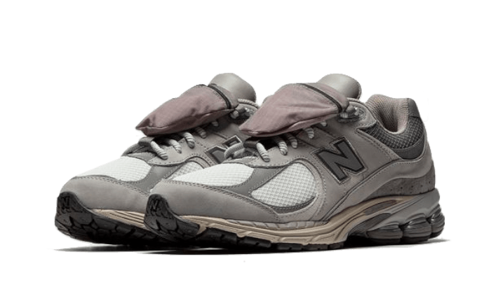 New Balance 2002R Pocket Gray Addict Sneakers
