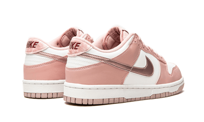 Nike Dunk Low Pink Velvet | Addict Sneakers