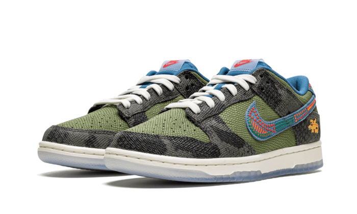 Nike Dunk Low Siempre Familia | Addict Sneakers