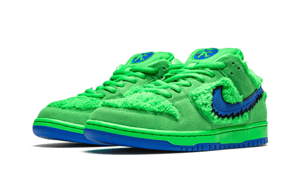 Nike SB Dunk Low Grateful Dead Bears Green Addict Sneakers