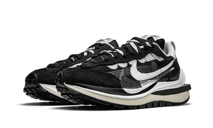Nike Vaporwaffle Sacai Black White | Addict Sneakers