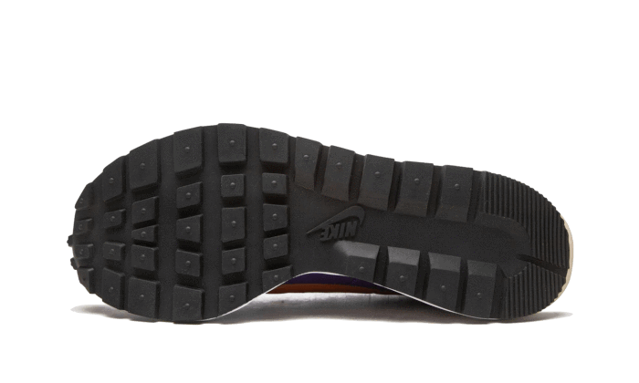 Nike Vaporwaffle Sacai Dark Iris | Addict Sneakers
