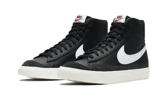 Nike Blazer Mid 77 Vintage Black Sail